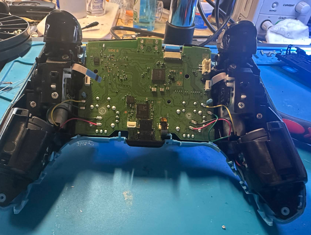 Controller motherboard exposed during a FlexRepairs controller repair