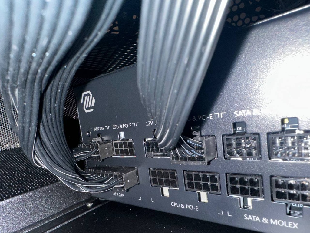 Modular power supply cabling detail and management