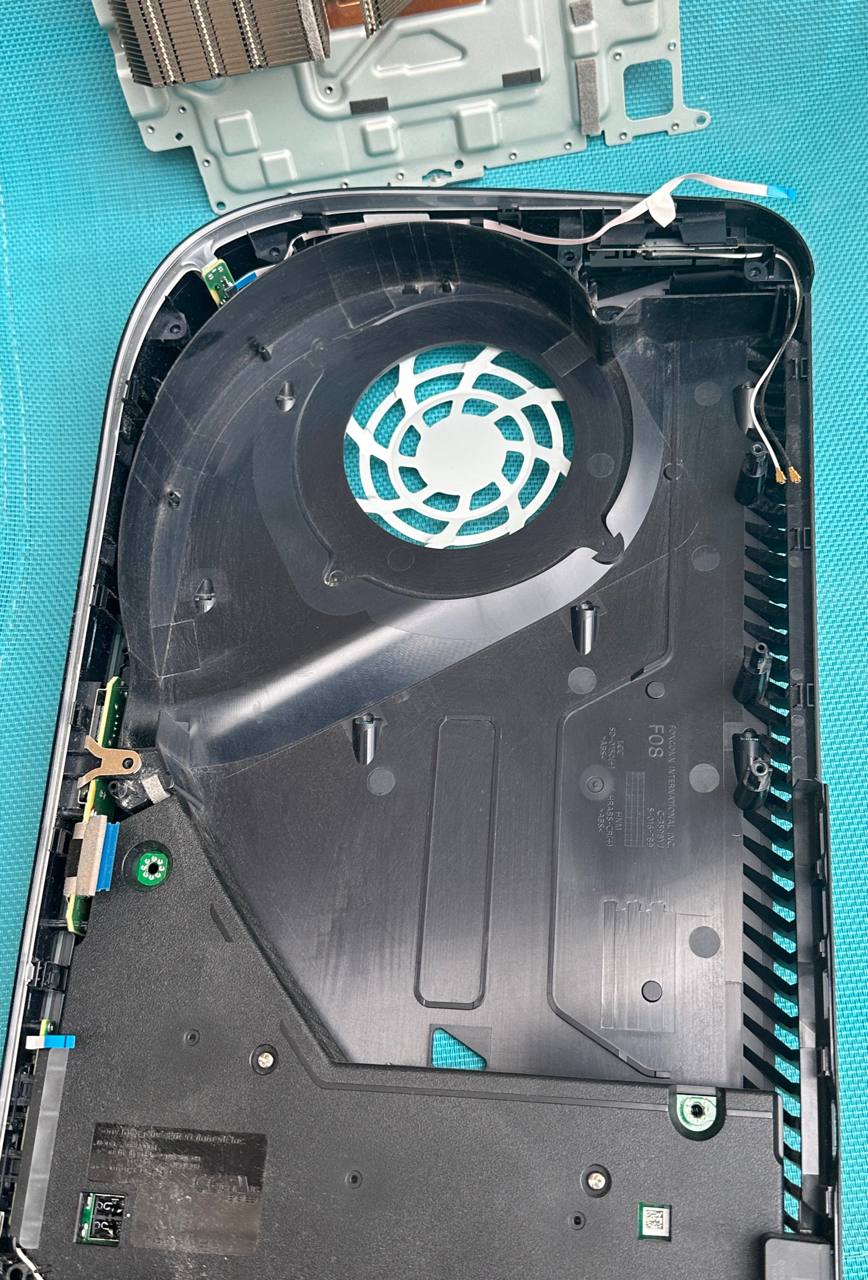 Clean PlayStation 5 console interior after service